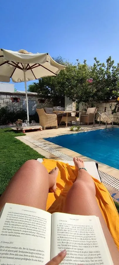 Lara Ilica Hotel Çeşme