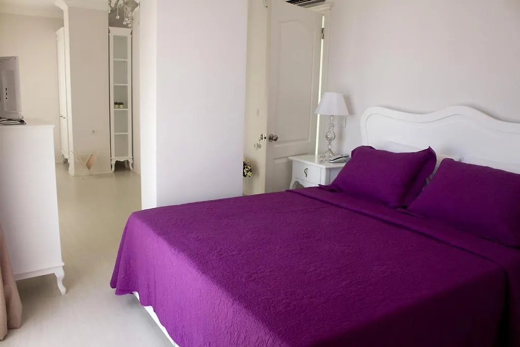 Lara Ilica Hotel Çeşme