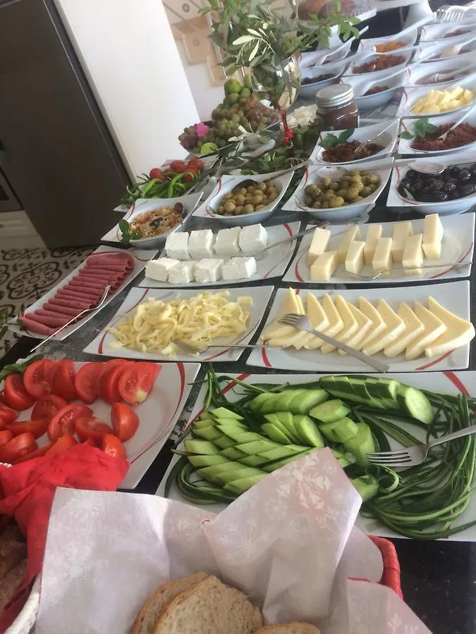 Lara Ilica Hotel Çeşme